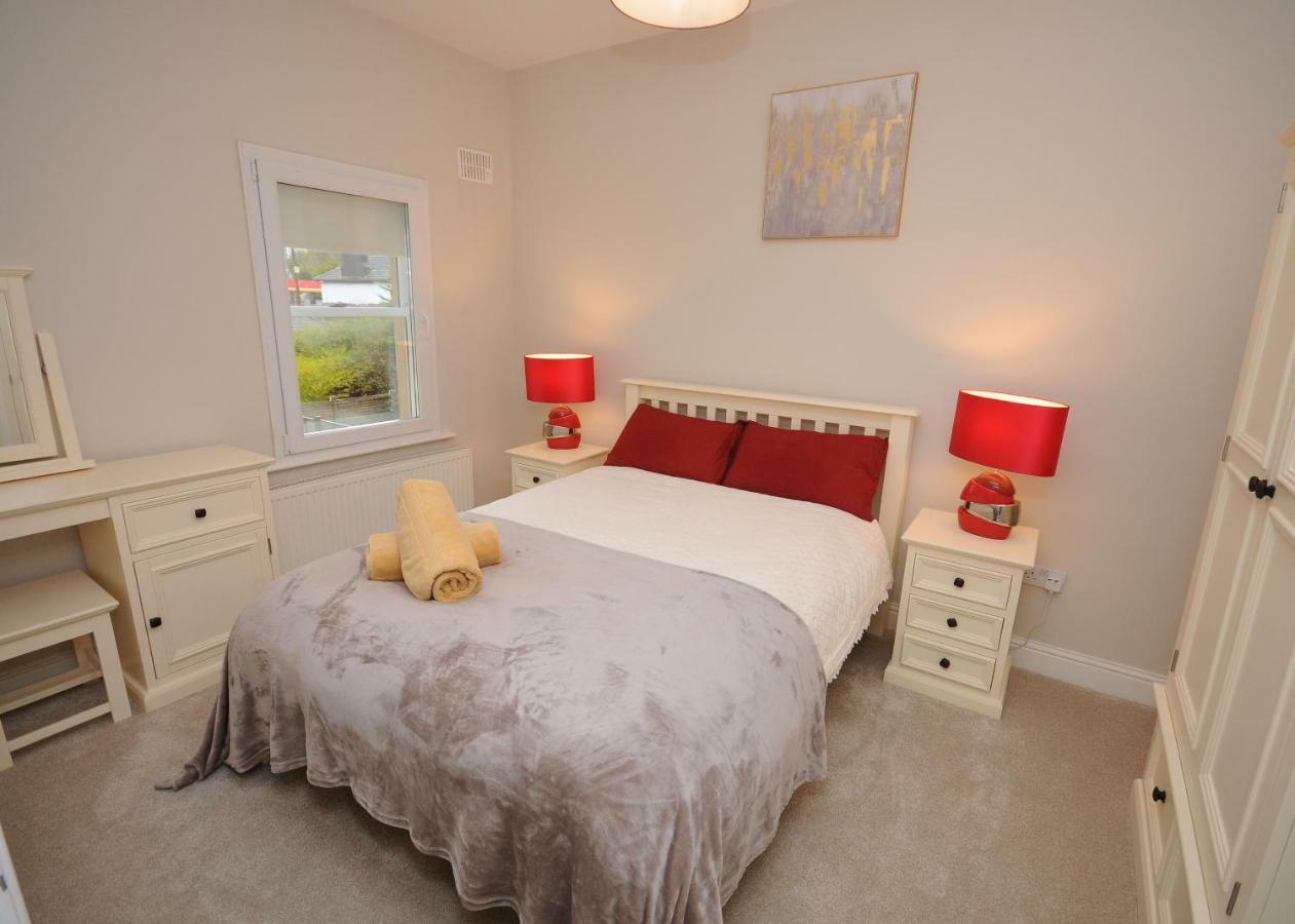 5 College Crescent Apartment Galway Ngoại thất bức ảnh
